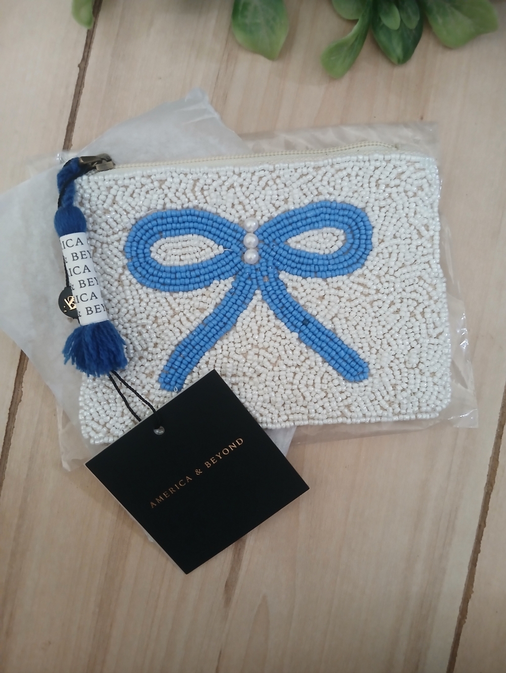 America & Beyond Beaded Pouch White With Blue Bow!